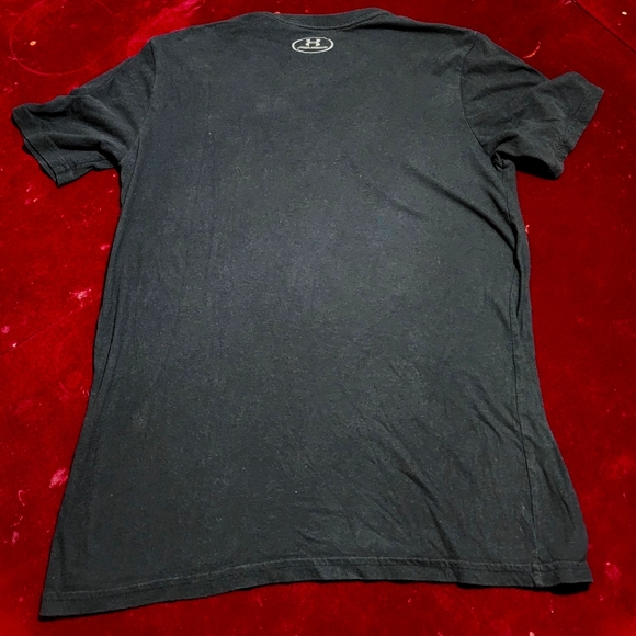 Under Armour Black Shirt / T-shirt 👕 - Picture 6 of 7